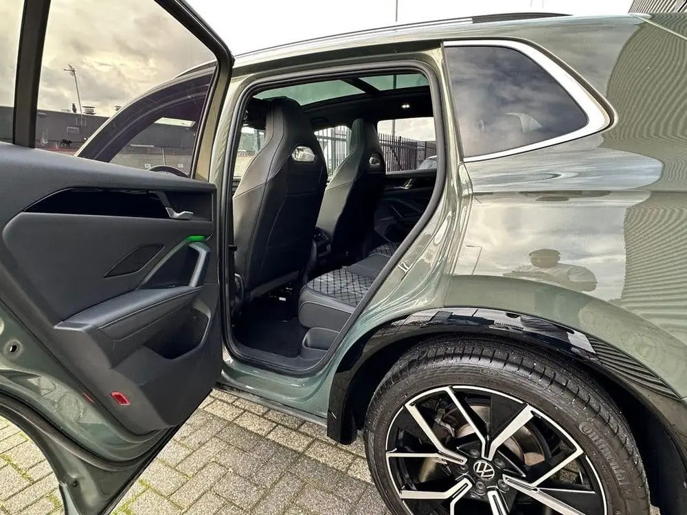 Volkswagen Tiguan 1.5 eTSI R-Line Business uit 2024, foto 6