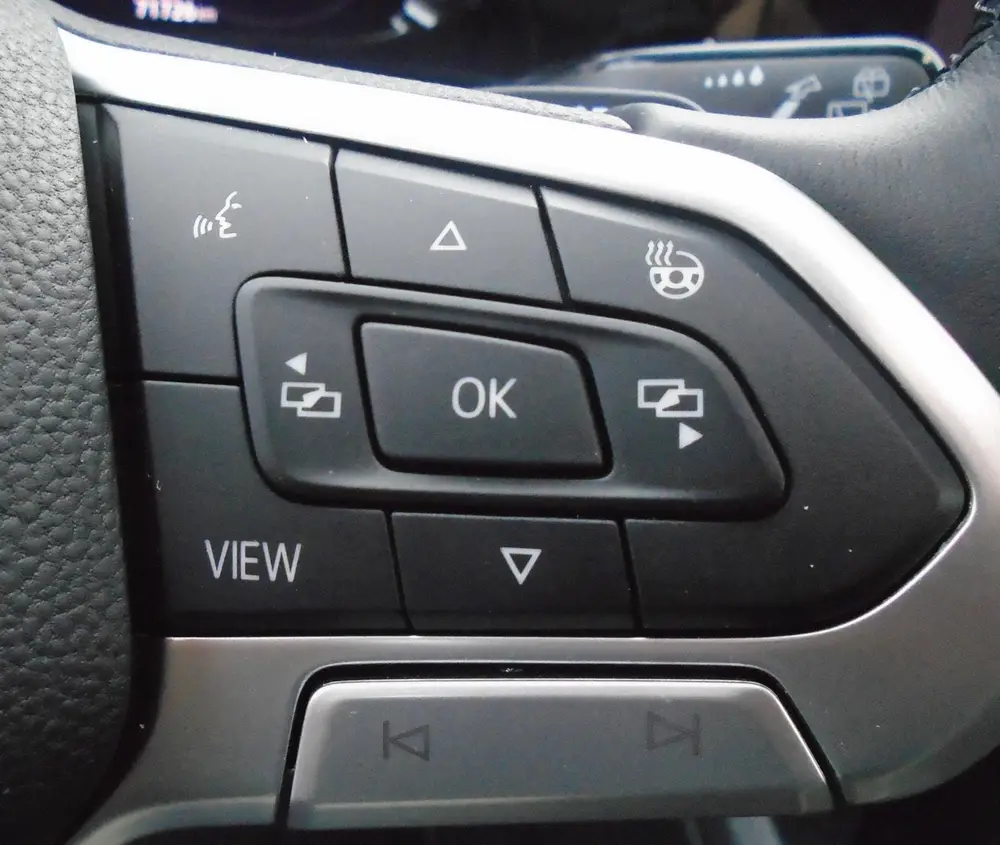 Volkswagen Golf 1.0 eTSI Life BusinessAutomaat,Cruise. uit 2020, foto 18