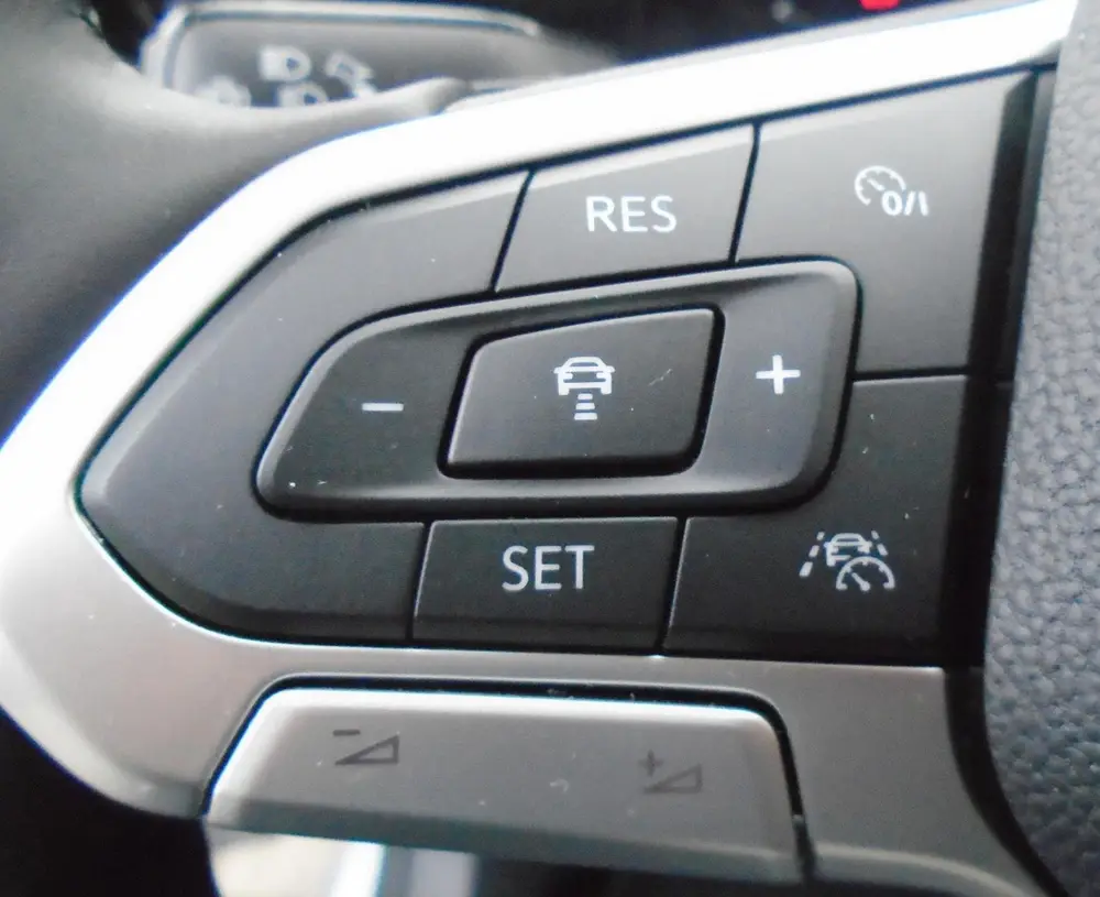 Volkswagen Golf 1.0 eTSI Life BusinessAutomaat,Cruise. uit 2020, foto 19
