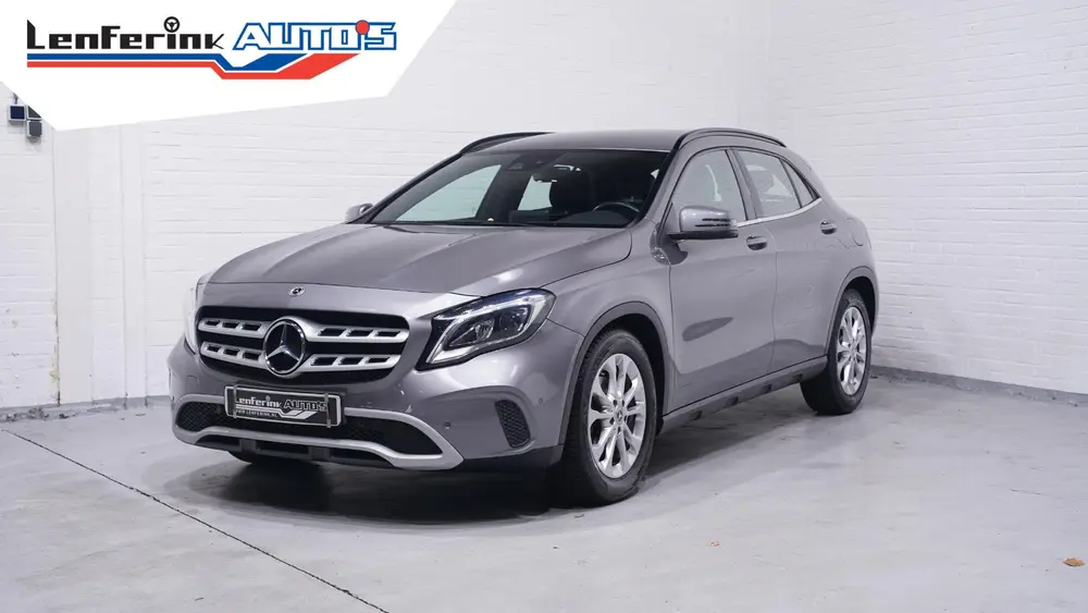 Mercedes-Benz GLA 180 Business Solution Limited Navi uit 2019