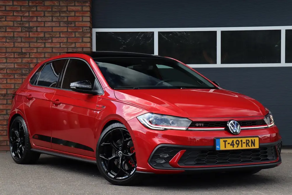 Volkswagen Polo 2.0 TSI GTI DSG, Pano Beats, Keyless uit 2023, foto 3