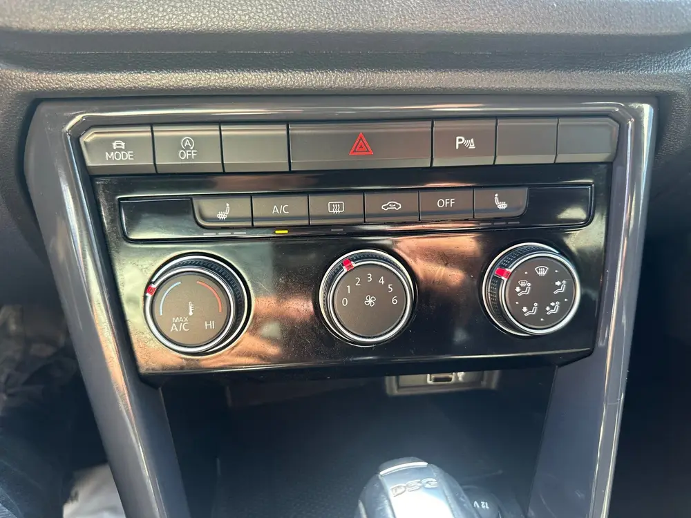 Volkswagen T-ROC 1.5 TSI AUTOMAAT uit 2019, foto 12