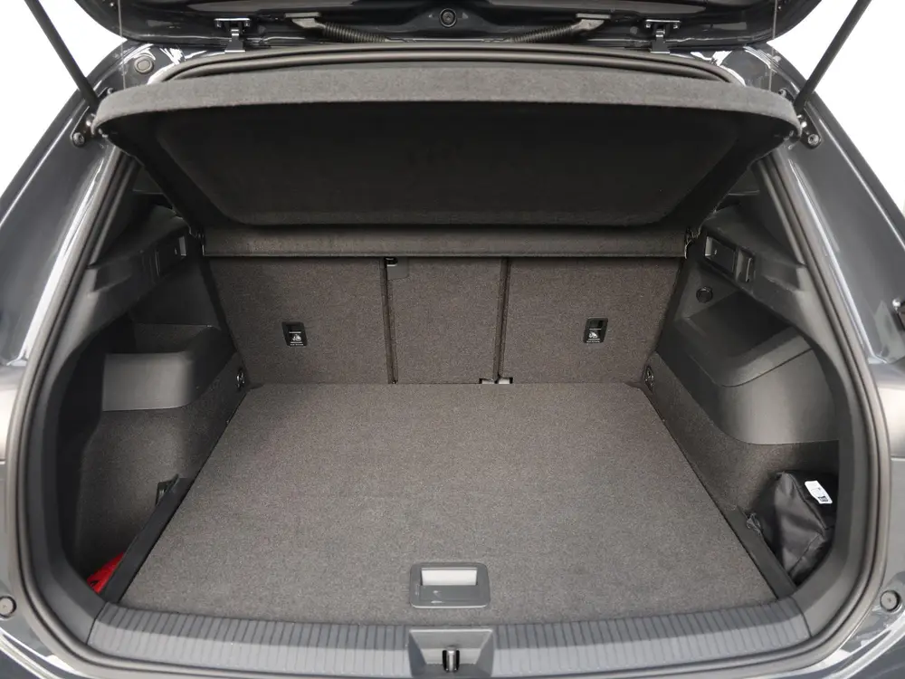 Volkswagen Tiguan 1.5 eTSI R-Line Edition 150PK DSG Black st uit 2024, foto 19