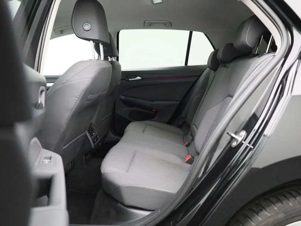Volkswagen Golf 1.5 eHybrid Life Edition 204 PK| Origineel N uit 2025, foto 12