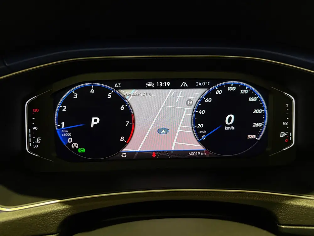 Volkswagen T-Roc 2.0 TSI 4Motion R AKRA|BEATS|PANO uit 2021, foto 14
