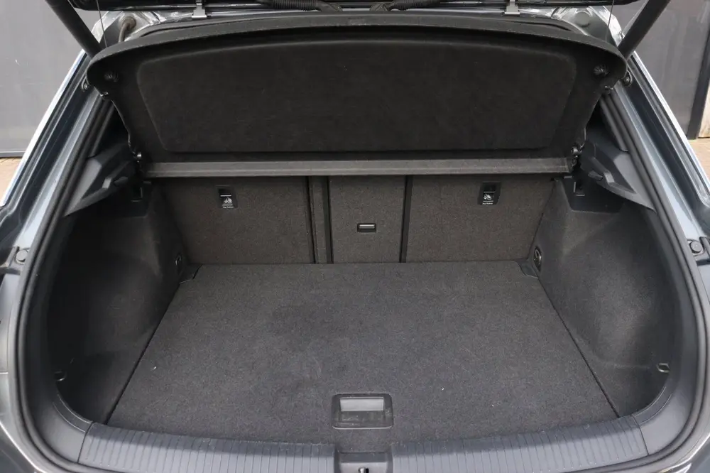 Volkswagen T-Roc 1.5TSI R-Line DSG | TREKHAAK | PANO | ACC | uit 2020, foto 10