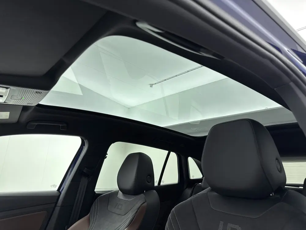 Volkswagen ID.4 Pro Business 77 kWh // VOORRUIT VERWARMING uit 2024, foto 7