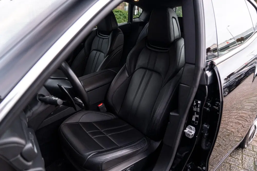 Maserati Levante 3.0 V6 S TwinTurbo AWD GranSport 430 PK Led uit 2019, foto 12