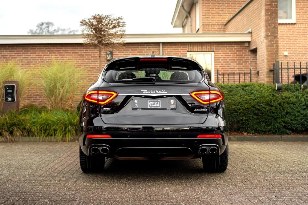 Maserati Levante 3.0 V6 S TwinTurbo AWD GranSport 430 PK Led uit 2019, foto 7