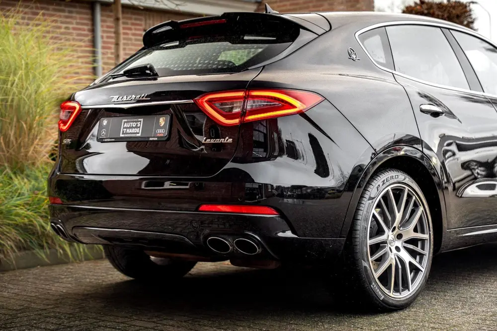 Maserati Levante 3.0 V6 S TwinTurbo AWD GranSport 430 PK Led uit 2019, foto 9