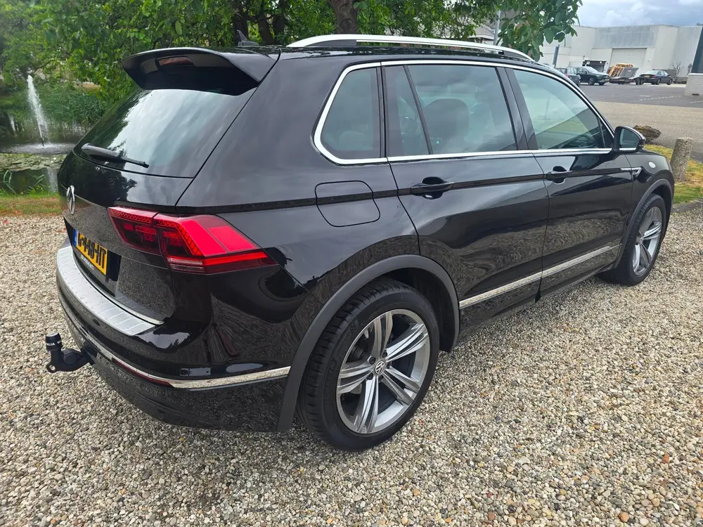 Volkswagen Tiguan 1.5 TSI Comfortline Business Navi Leer Air uit 2019, foto 3
