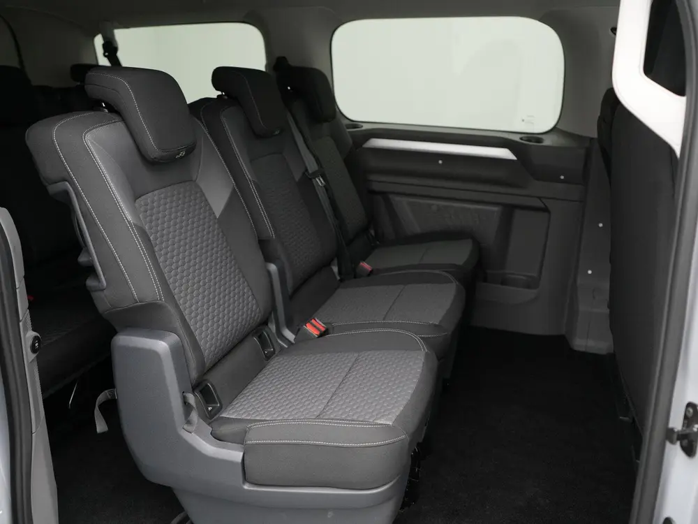 Volkswagen E-Transporter Caravelle 32 L1H1 Life 64 kWh 218 P uit 2025, foto 12