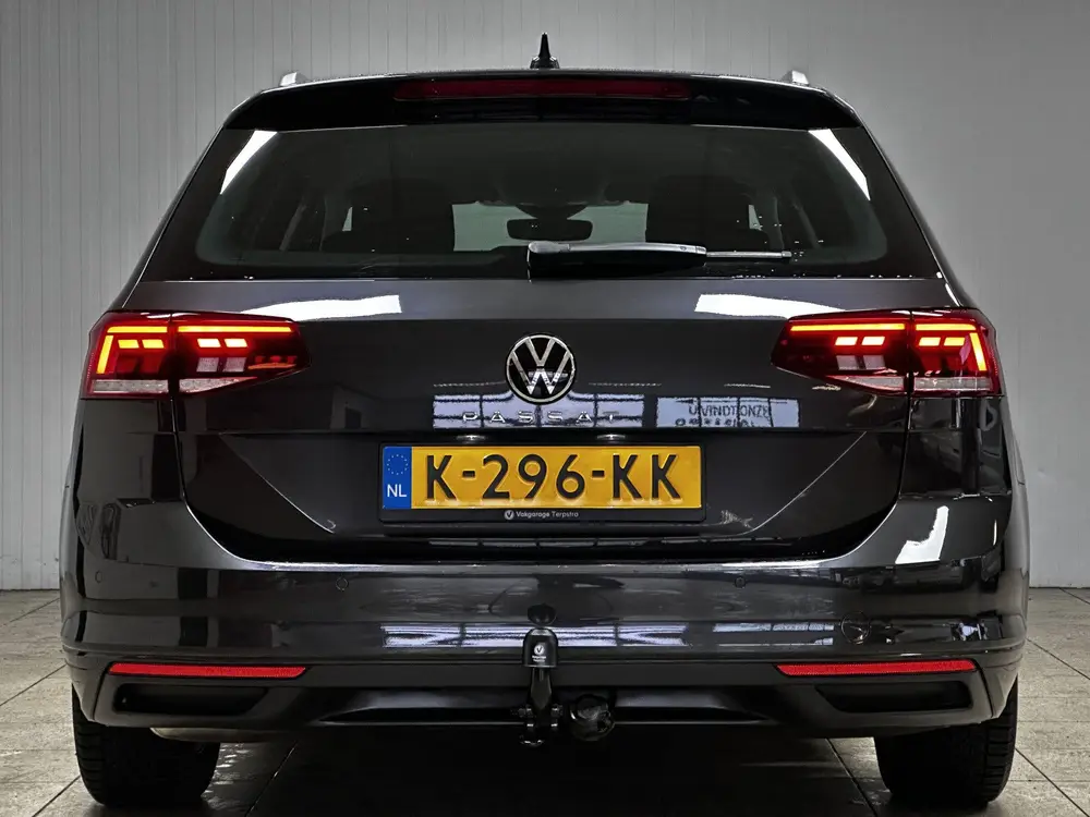 Volkswagen Passat Variant 1.5 TSI Business/ Trekhaak/ Virtua uit 2021, foto 6