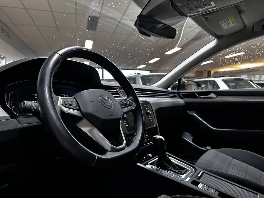 Volkswagen Passat Variant 1.5 TSI Business/ Trekhaak/ Virtua uit 2021, foto 9