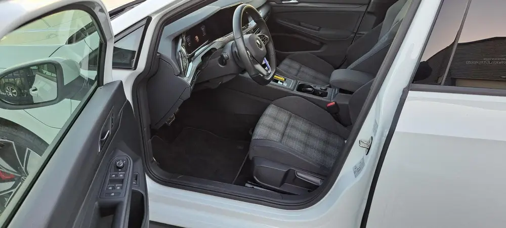 Volkswagen Golf 1.4 eHybrid GTE 245pk/panoramadak/led/carpla uit 2021, foto 5