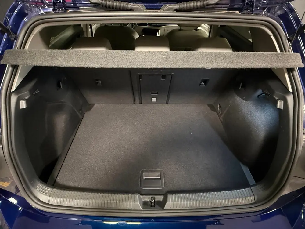 Volkswagen GOLF 1.5 eTSI Life Business|LED|SFEER|ACC|STUURV| uit 2022, foto 8