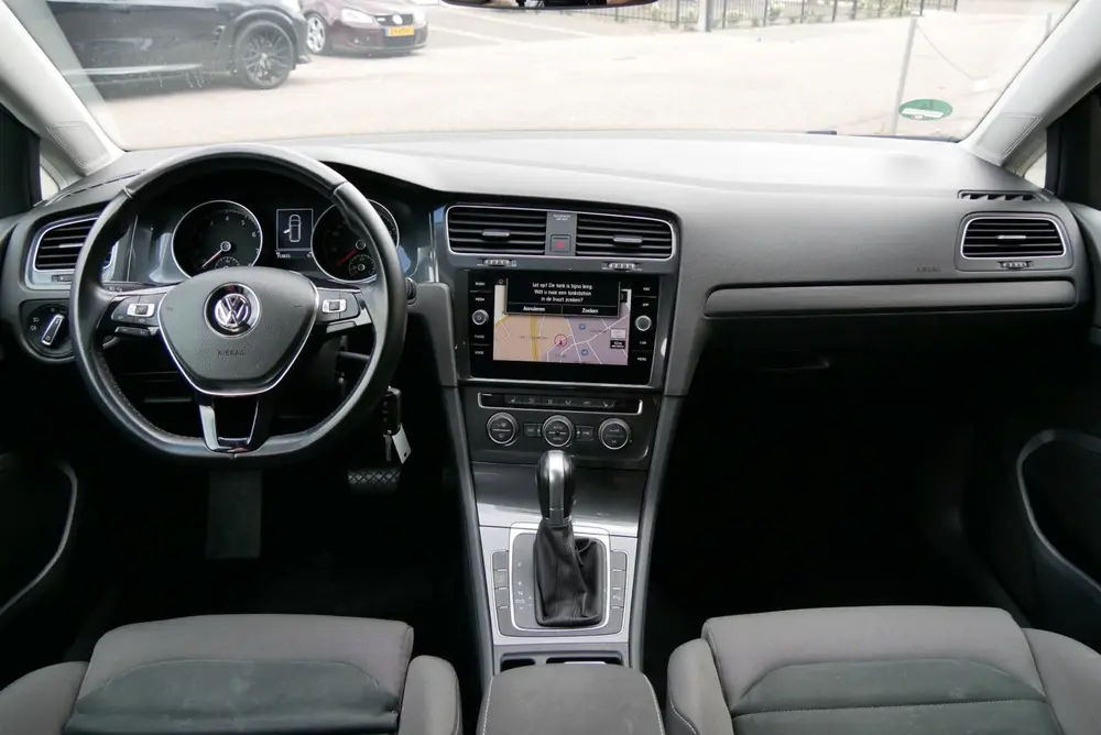 Volkswagen Golf Variant 1.0 TSI Highline. massage. stoelverw uit 2019, foto 15