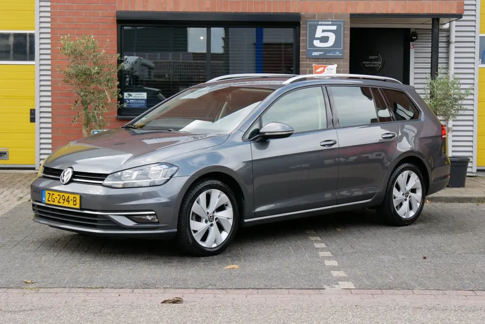 Volkswagen Golf Variant 1.0 TSI Highline. massage. stoelverw uit 2019, foto 3