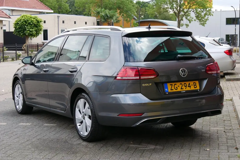 Volkswagen Golf Variant 1.0 TSI Highline. massage. stoelverw uit 2019, foto 6