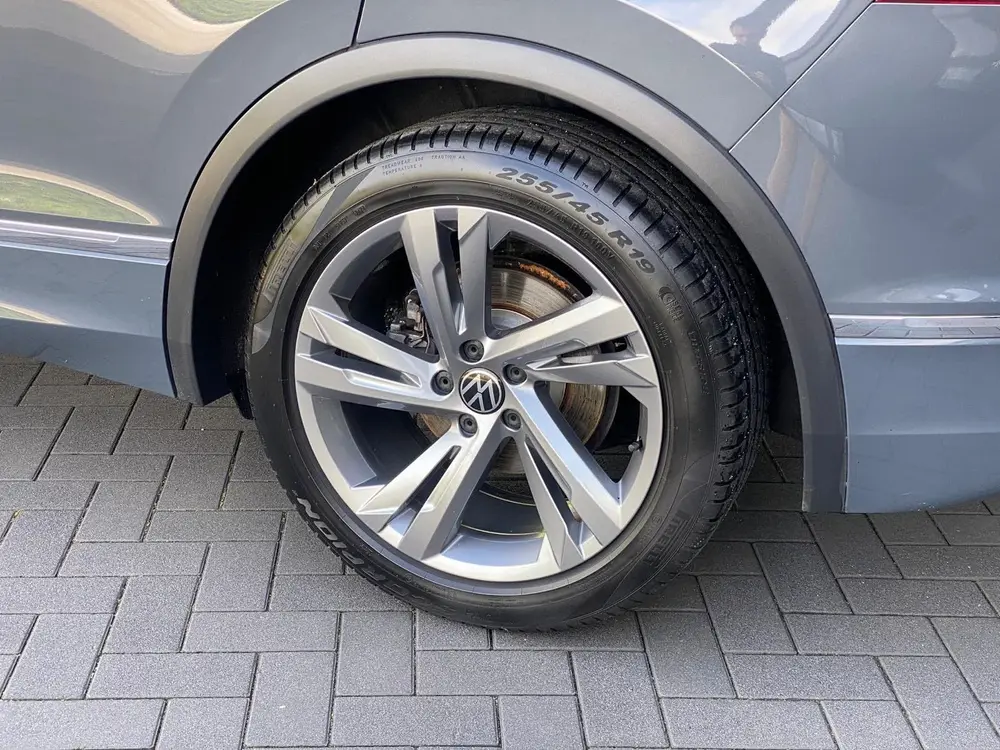 Volkswagen Tiguan 1.5 TSI R-Line Business+ (bj 2020) uit 2020, foto 8