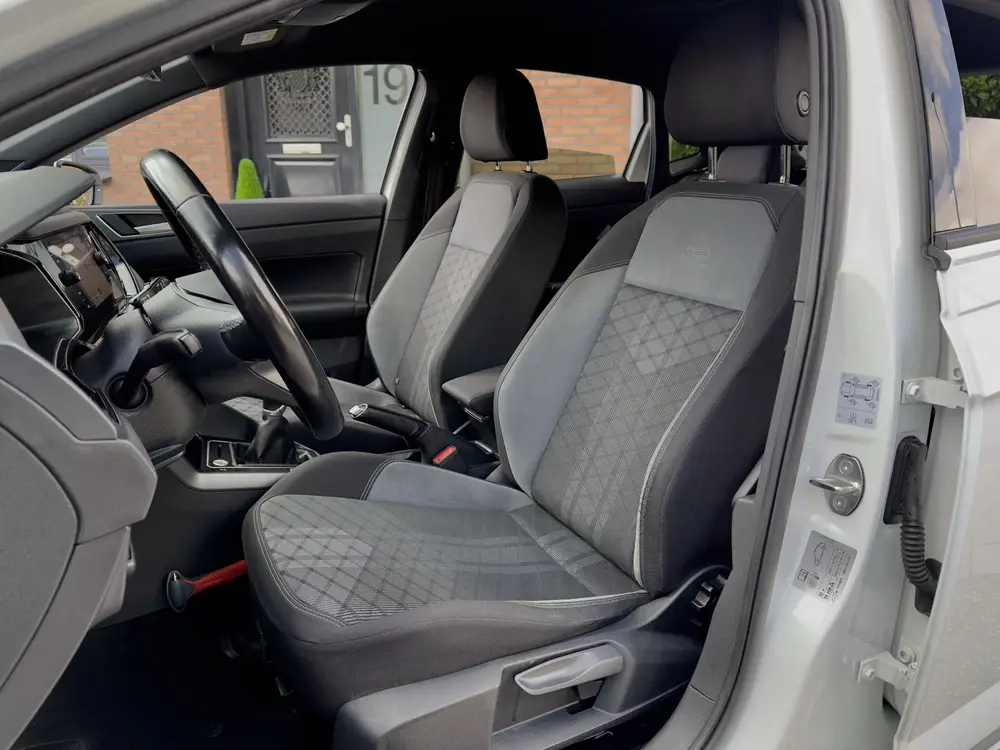 Volkswagen Polo 1.0 TSI R-LINE NAVI CAMERA DIGI-DASH APPLE-C uit 2022, foto 12