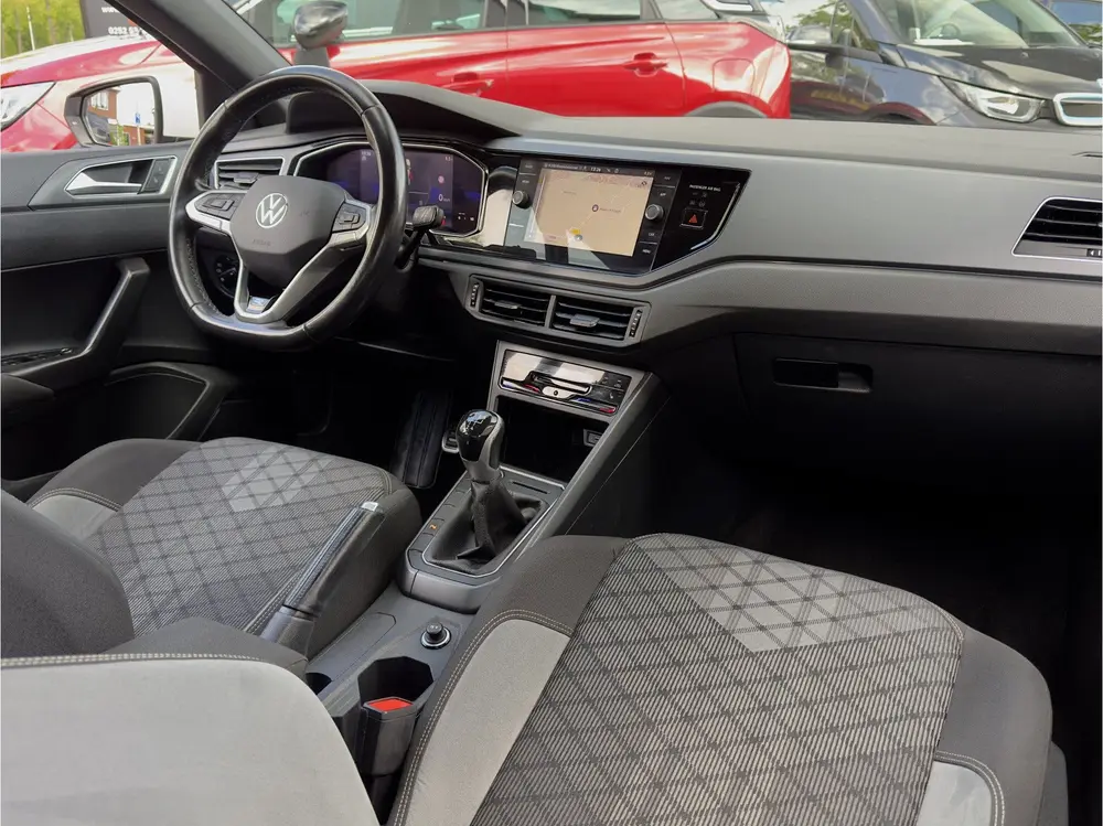 Volkswagen Polo 1.0 TSI R-LINE NAVI CAMERA DIGI-DASH APPLE-C uit 2022, foto 2
