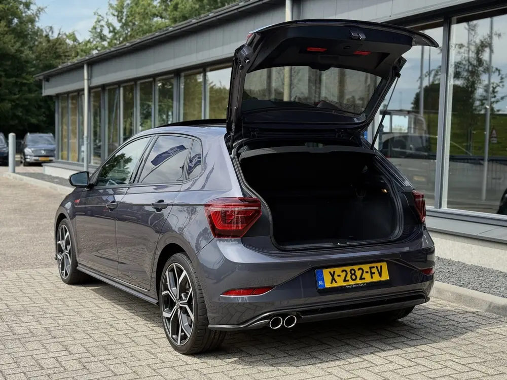 Volkswagen Polo 2.0 TSI GTI Pano (bj 2023, automaat) uit 2023, foto 12