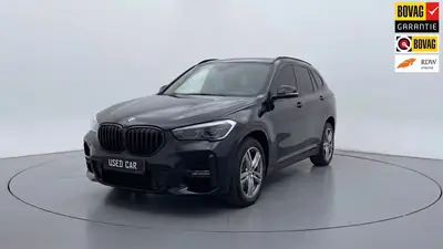 BMW X1 xDrive25e executive M-Sport | Trekhaak | Camera | Dea uit 2022