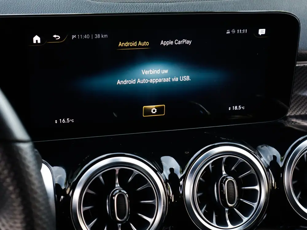 Mercedes-Benz GLB 200 Business Solution AMG 2e-Eig. & Keurig uit 2022, foto 7