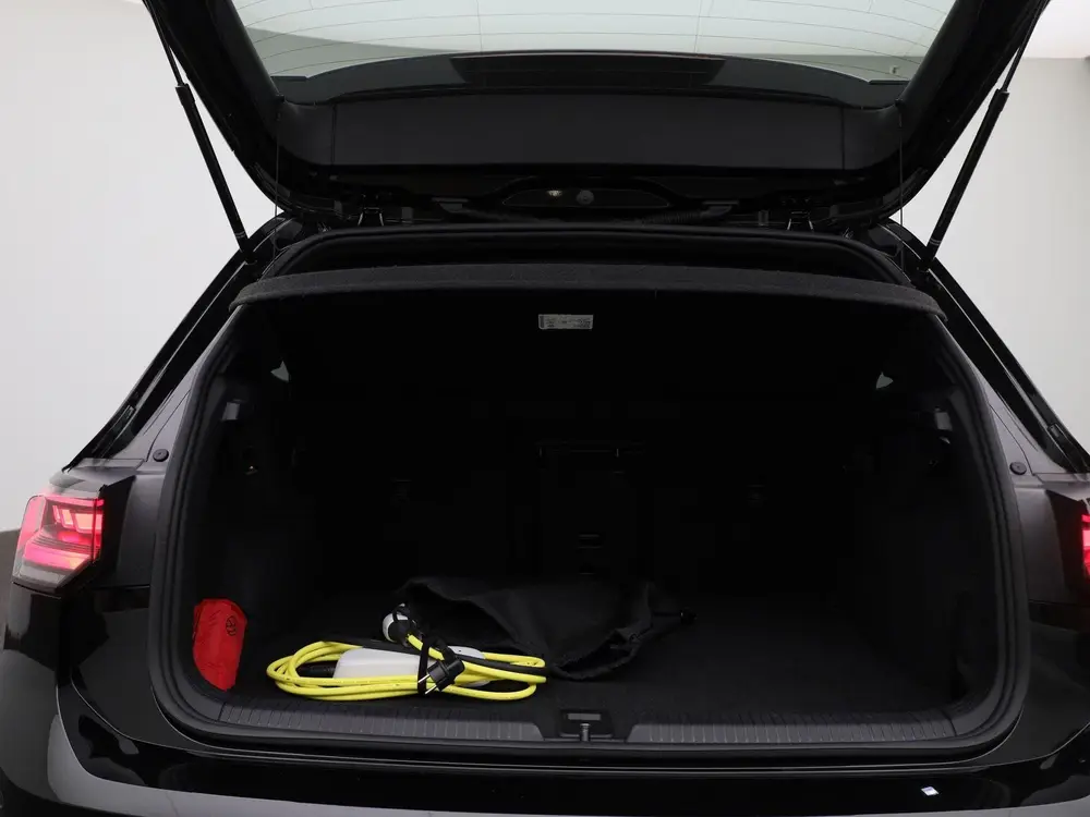 Volkswagen Golf 1.5 eHybrid GTE 272 PK | DEMO | VOLLEDIG LED uit 2025, foto 13