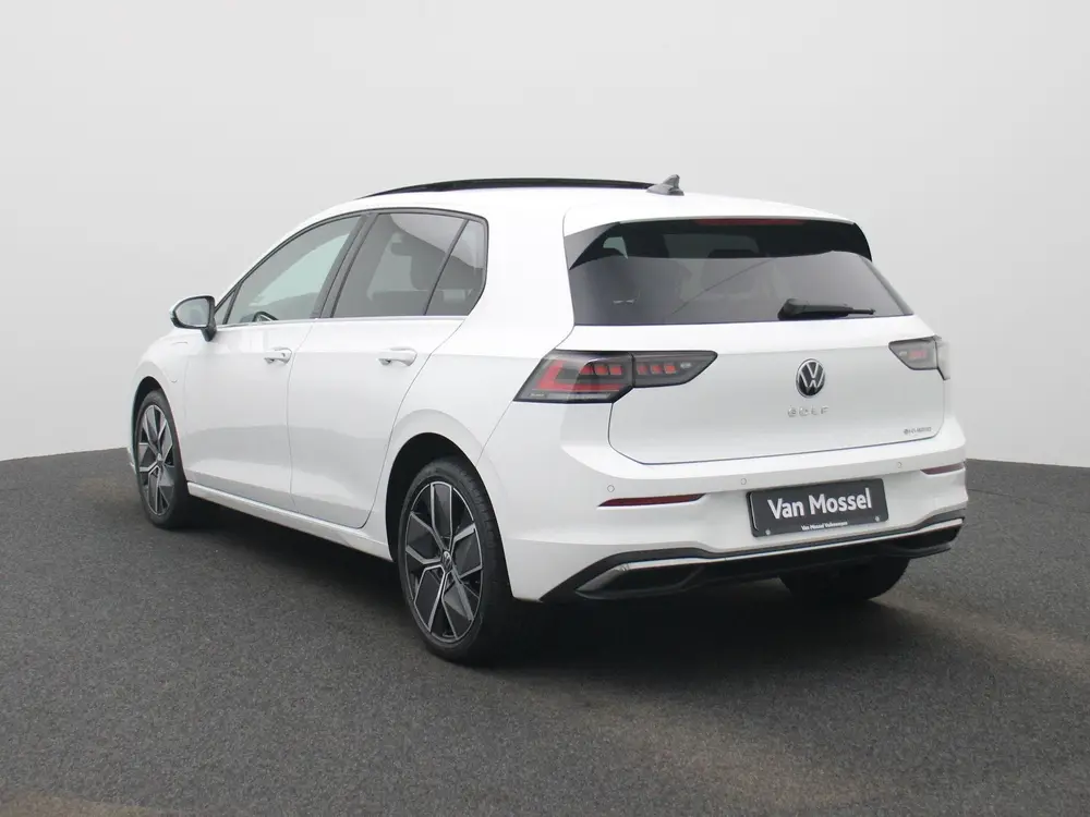 Volkswagen Golf 1.5 eHybrid Style Edition 204 PK| | SoH 100% uit 2025, foto 2