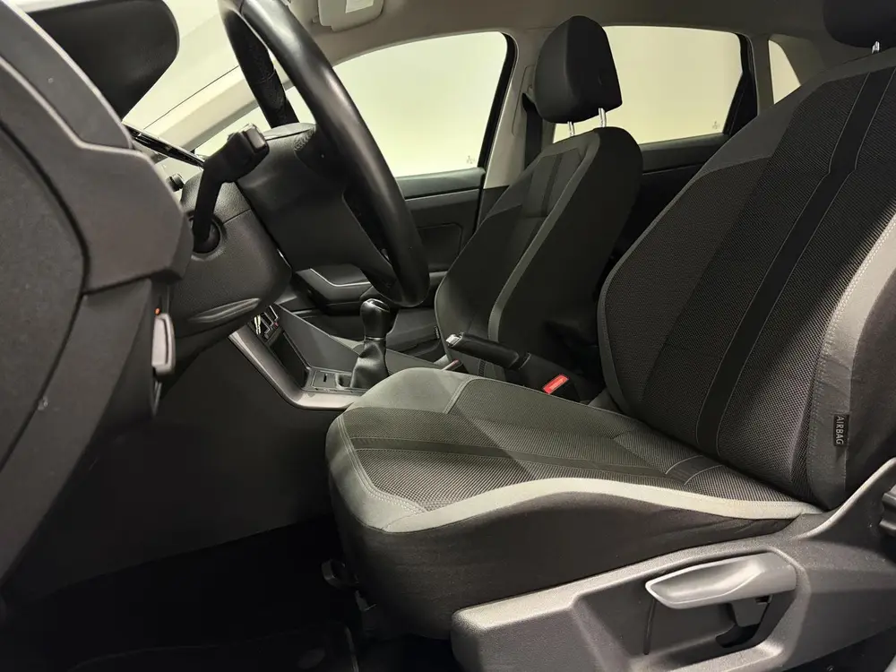 Volkswagen Polo 1.6 TDI Comfortline Business R Line LED uit 2019, foto 10