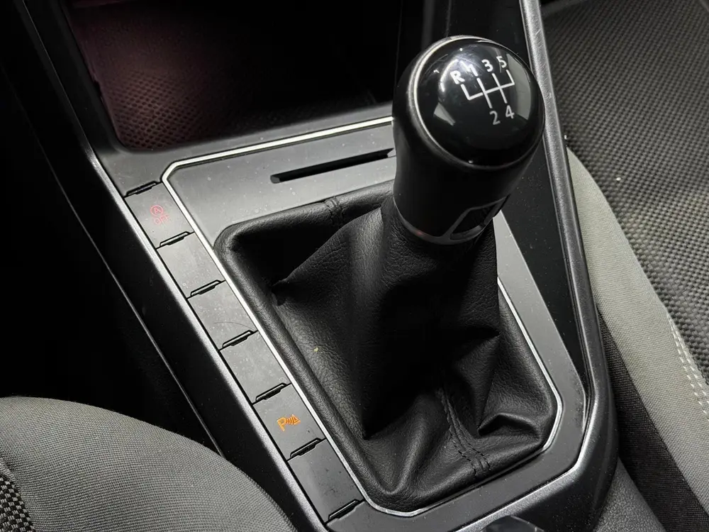 Volkswagen Polo 1.6 TDI Comfortline Business R Line LED uit 2019, foto 14