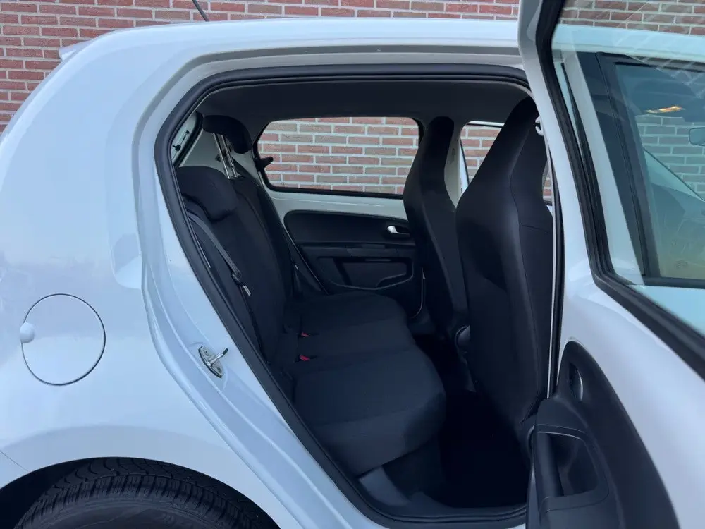 Volkswagen Up! 1.0 Move Up! | BlueM 5-Drs | Airco uit 2023, foto 4