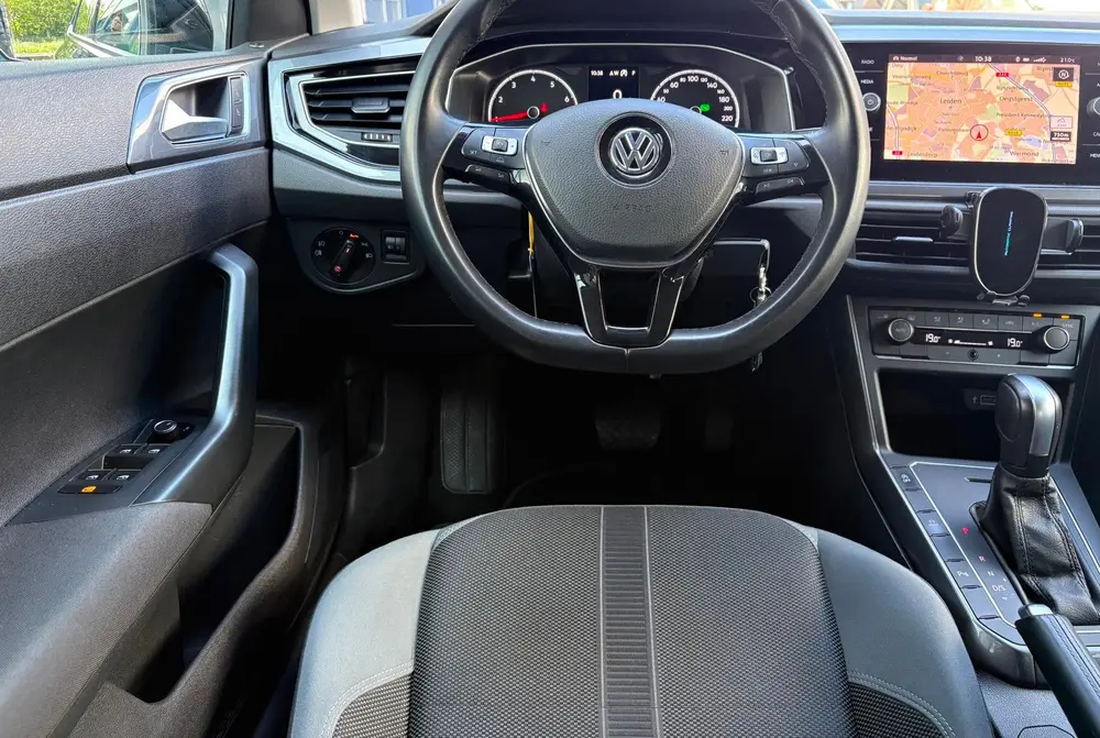 Volkswagen Polo 1.0 TSI Highline/CARPLAY/ACC/NAP/DSG uit 2020, foto 10