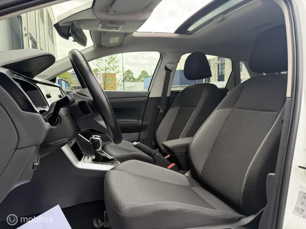 Volkswagen Polo 1.0 TSI Life | Pano | Camera | Climate | Car uit 2022, foto 9