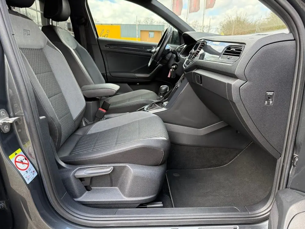 Volkswagen T-ROC 1.5 TSI BJ.2019 R-LINE ACC CAMERA TREKHAAK uit 2019, foto 19