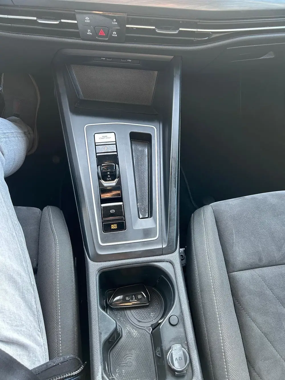 Volkswagen Golf 1.5 eTSI R-Line Panoramadak / Automaat / Erg uit 2020, foto 16