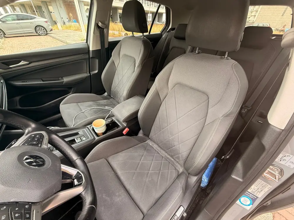 Volkswagen Golf 1.4 Ehybrid 204pk DSG 2021 Grijs uit 2021, foto 7