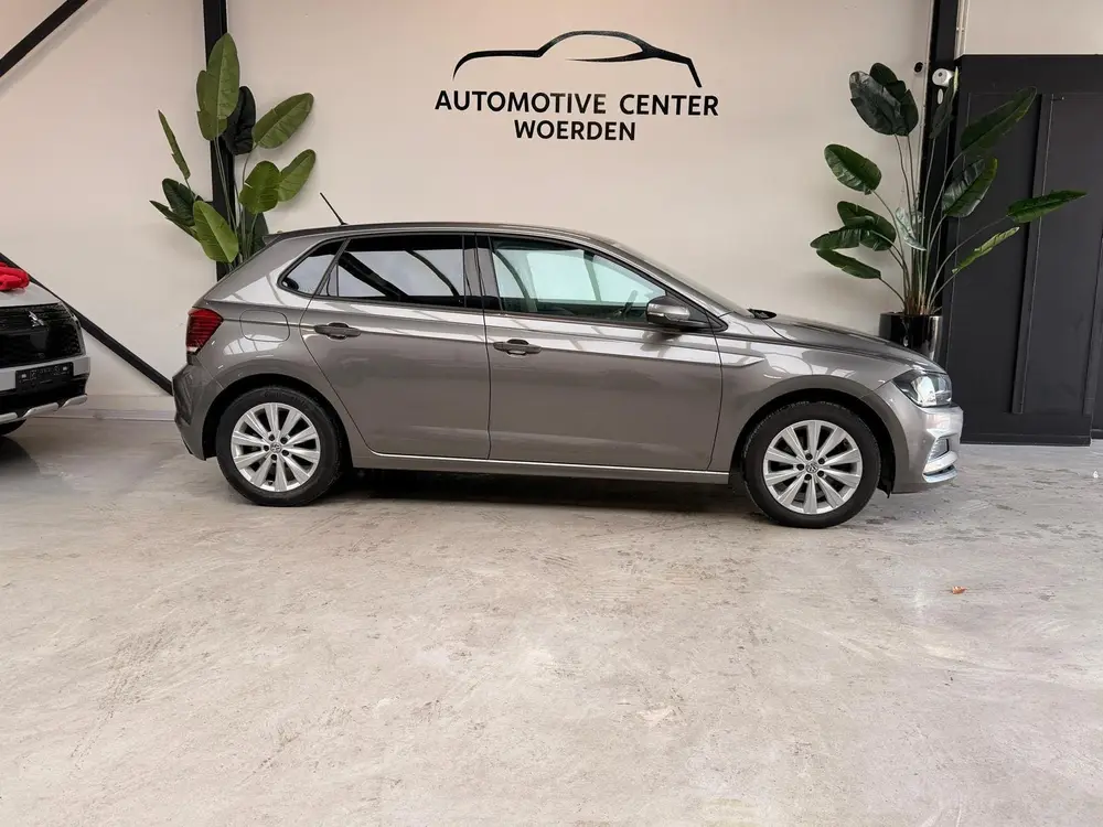 Volkswagen Polo 1.5 TSI DSG CLIMA CAMERA CRUISE START/STOP uit 2020, foto 3