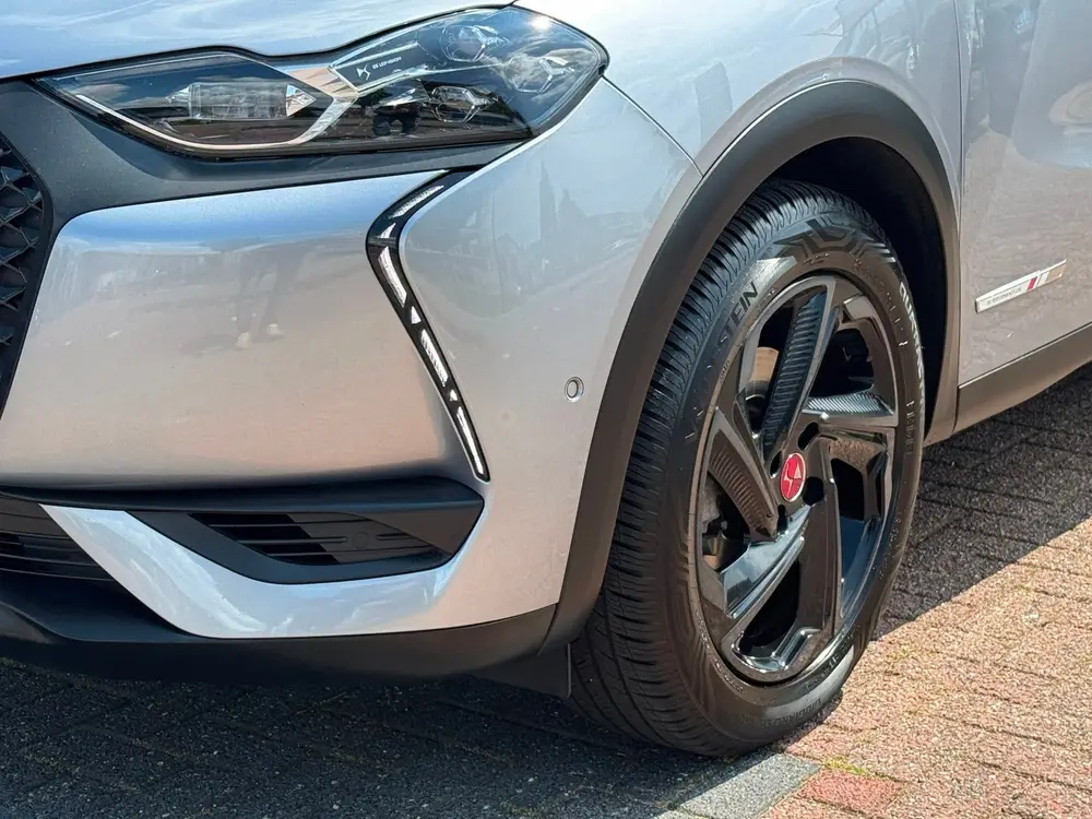 DS Automobiles 3 Crossback DS 3 Crossback 1.2 PureTech Performance Line AUT|NAVI|Cruise uit 2019, foto 4