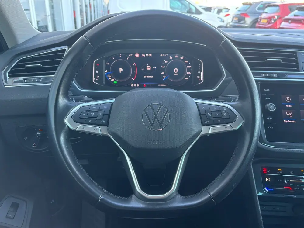 Volkswagen Tiguan 1.5 TSI Life Business | Parkeer Camera | S uit 2021, foto 15