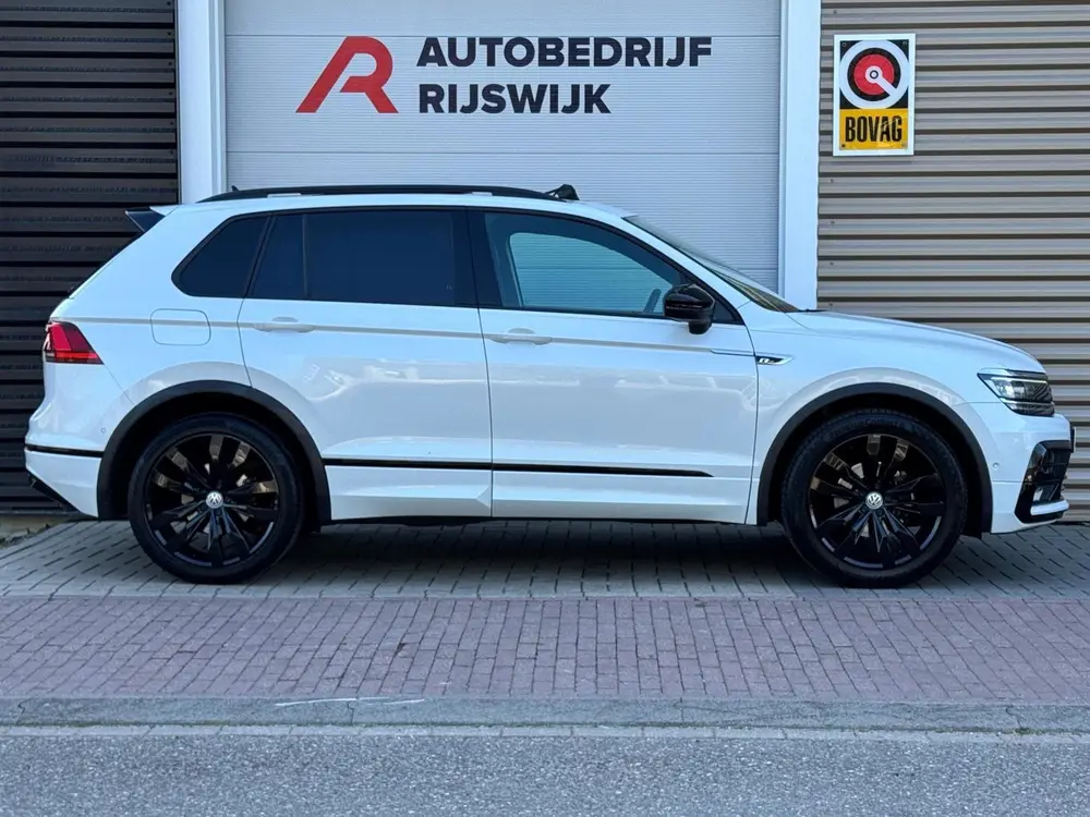 Volkswagen Tiguan 1.5 TSI ACT 3x R-Line Memory/Pano/Dynaudio uit 2019, foto 5