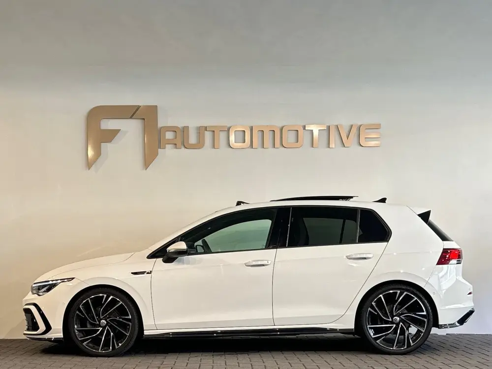 Volkswagen Golf 1.5 eTSI R Line Pano|Sfeer|Dodehoek|Camera uit 2021, foto 11