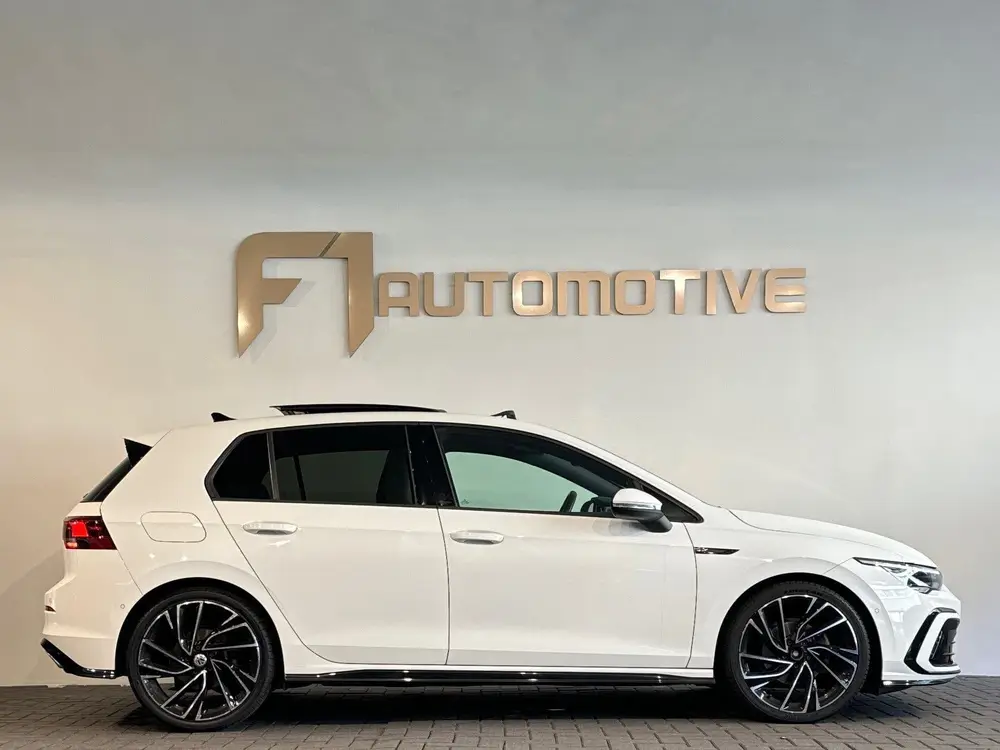 Volkswagen Golf 1.5 eTSI R Line Pano|Sfeer|Dodehoek|Camera uit 2021, foto 9