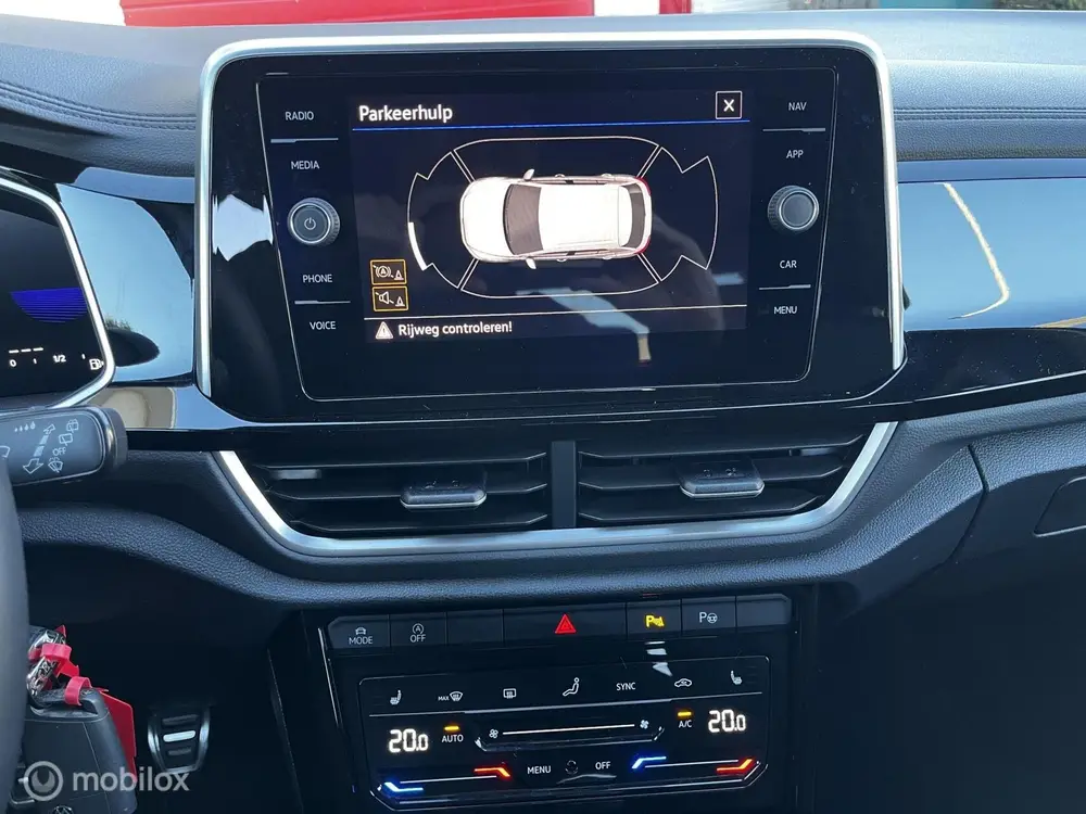 Volkswagen T-Roc 1.5 TSI R-Line / DIG COCKPIT / NAVI uit 2024, foto 15