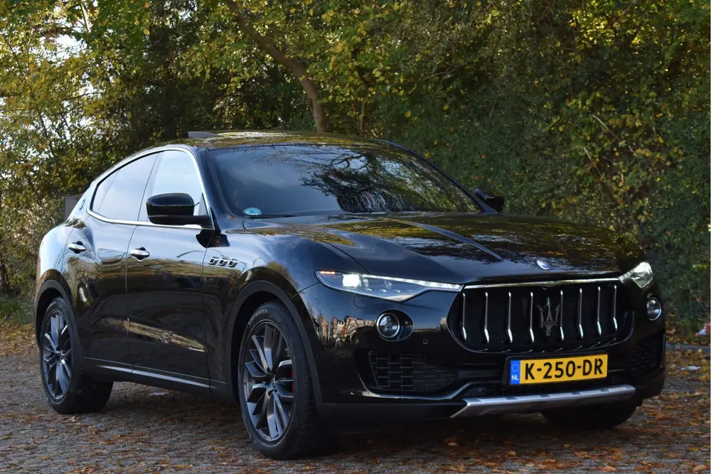 Maserati Levante 3.0 V6 AWD GranLusso 350 pk Facelift Driver uit 2019, foto 5