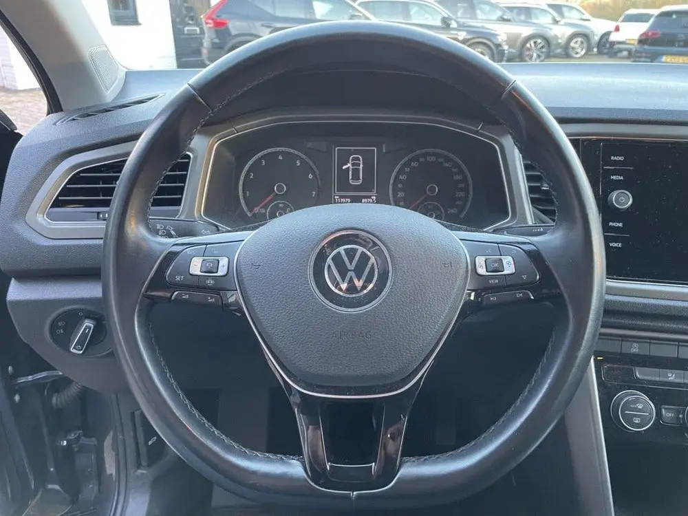 Volkswagen T-ROC 1.0 TSI Style uit 2021, foto 10