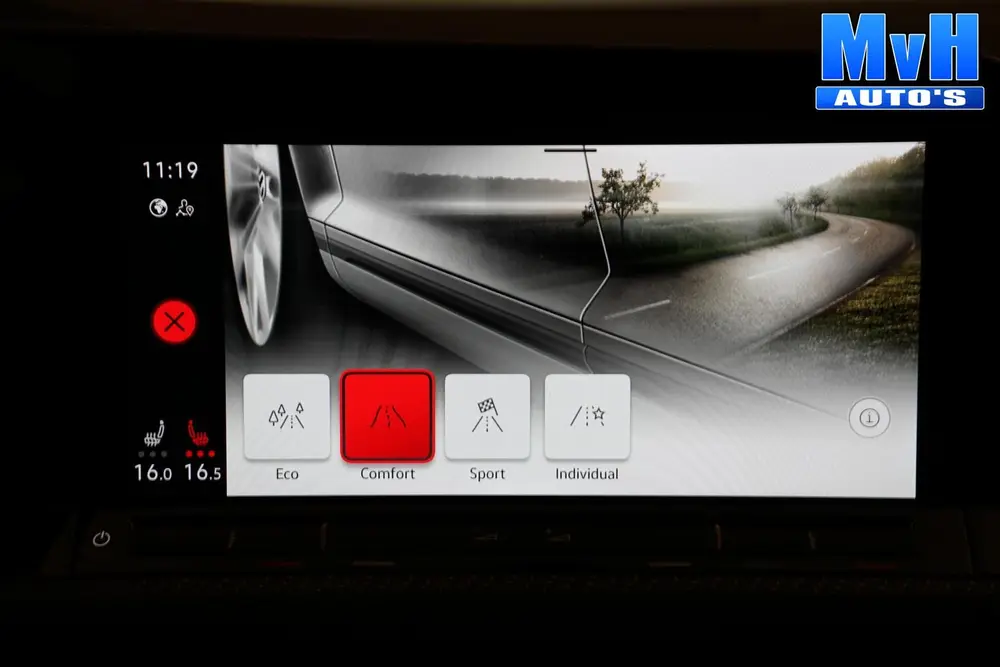 Volkswagen Golf 1.5 eTSI R-Line|STOEL/STUUR.VERW|CARPLAY|LED uit 2020, foto 12