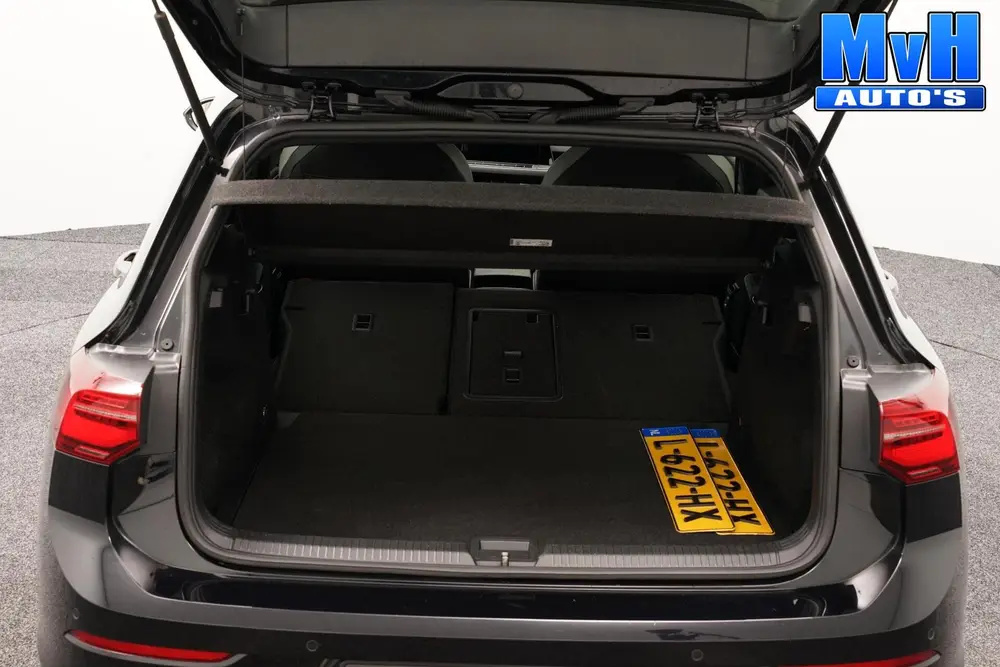 Volkswagen Golf 1.5 eTSI R-Line|STOEL/STUUR.VERW|CARPLAY|LED uit 2020, foto 17